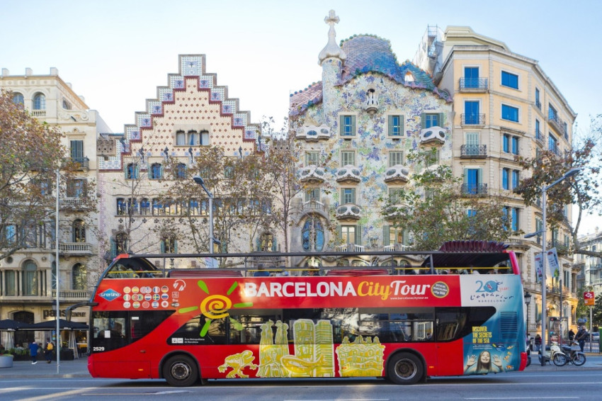 Sightseeing: Barcelona City Tour Hop On - Hop Off - 24H Ticket