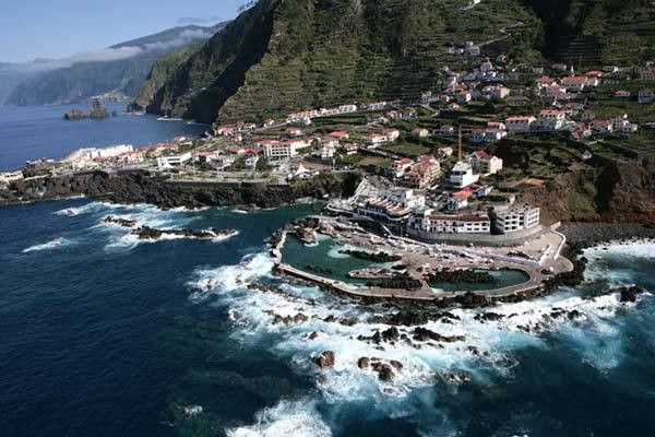 Passeio de Carrinha: Dia Inteiro Porto Moniz