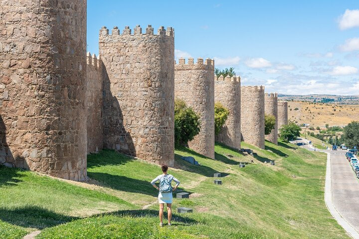 Land Tours: Salamanca & Ávila Full-Day Tour