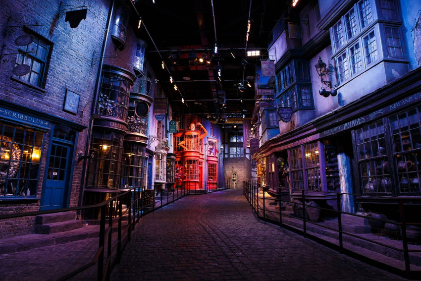 Ticket: Warner Bros. Studio Tour - The Making of Harry Potter with Transport