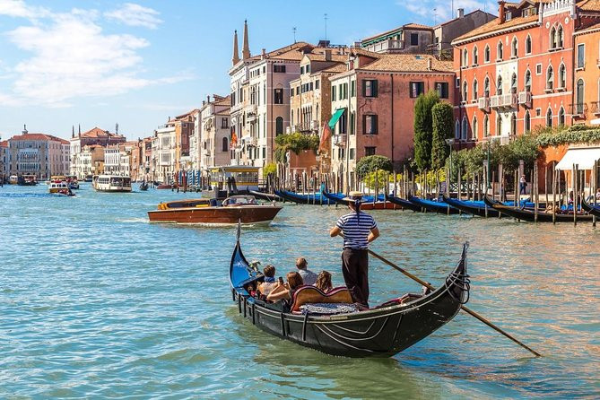 Sightseeing Tours: Day Trip to Venice on a High Speed Train