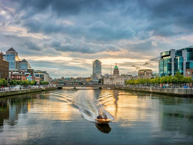 Sightseeing Tours: Historic Highlights of Dublin - Private Tour