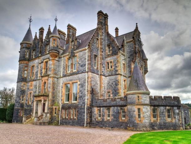 Sightseeing Tours: Blarney Castle and Cork Coach Tour