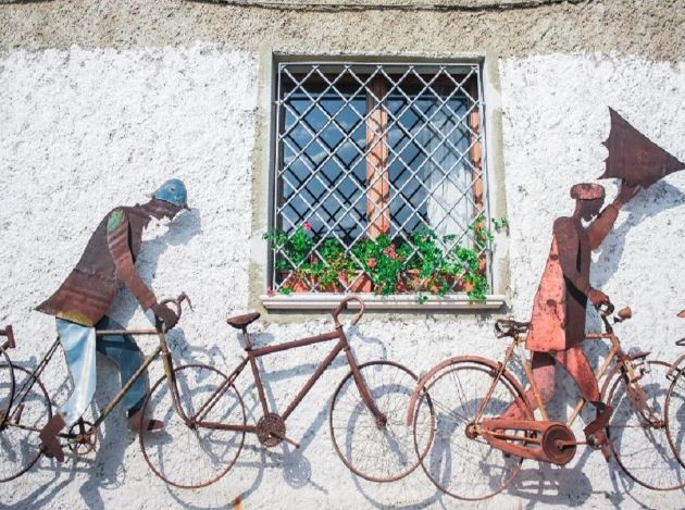 Cultural Tours: The Museum Town of San Sperate - From 2 people