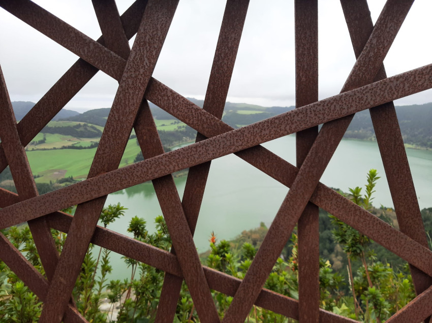 Tour de Carrinha: Tour de Meio Dia -  Furnas 		