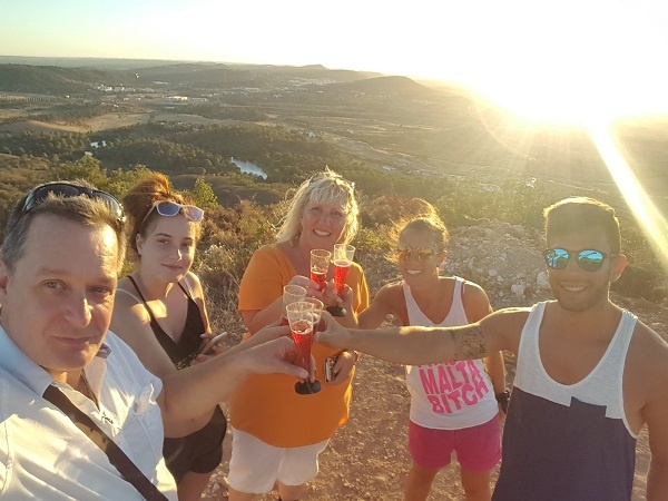 Jeep Tour: Sunset with Sparkling Wine