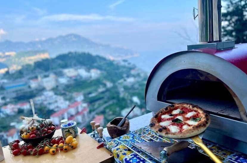 Food & Wine: Pizza Class Experience on Amalfi Coast