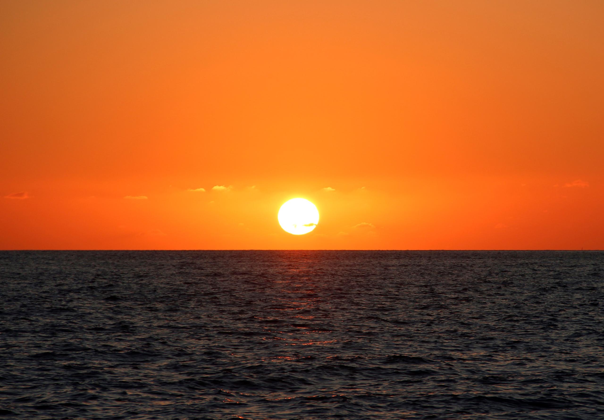 Passeio de Barco: Pôr do Sol