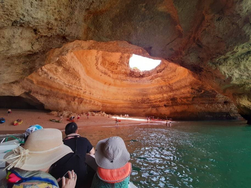 Small Group: Benagil 7 Hanging Valleys - Walking Tour