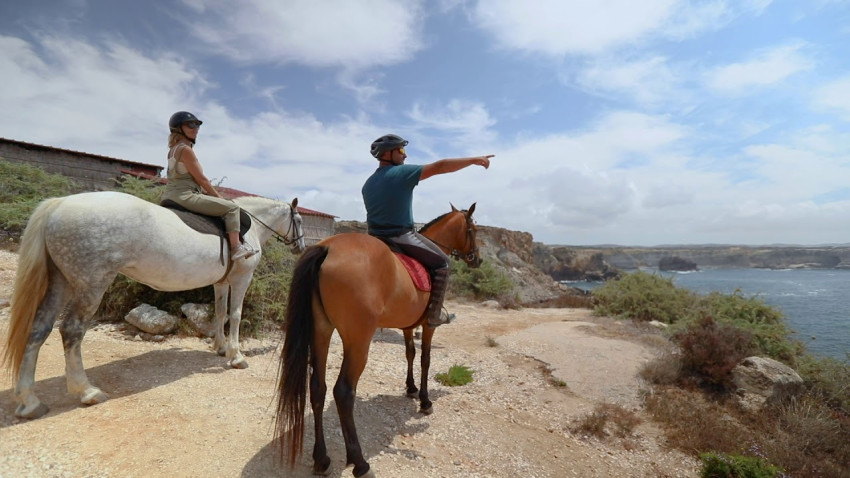 Private Horse Riding Tour: Sunset at Bordeira Beach