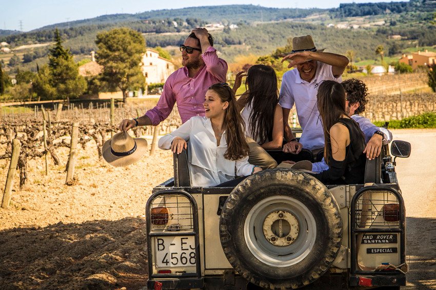 Sightseeing: Penedés Wine & Cava Tasting & 4WD Vineyards Experience from Barcelona