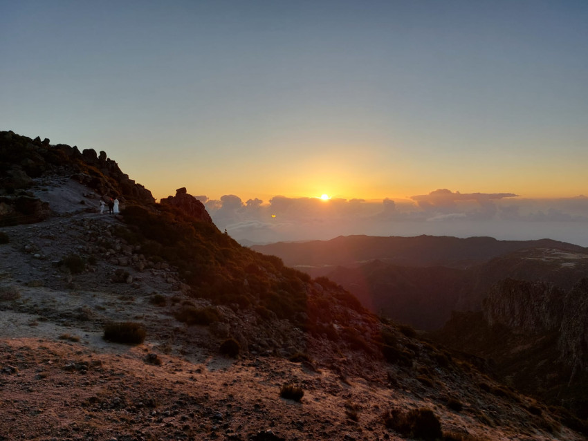 Passeios Turísticos: Amanhecer com Pequeno-almoço incluído