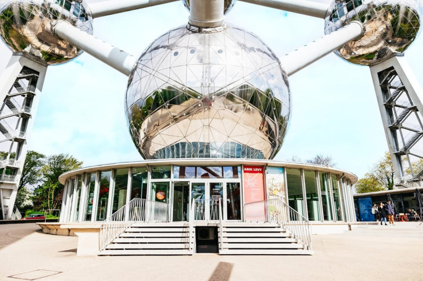 Cultural: Flexible Entrance Tickets to Atomium and Design Museum