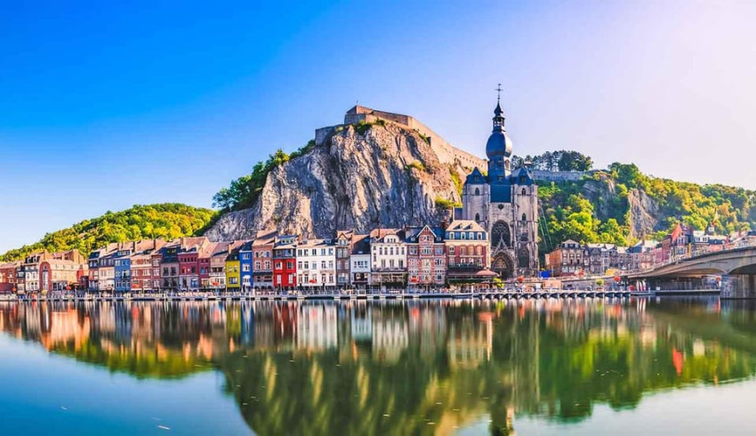 Full Day Tour: Luxembourg Tour with Dinant Visit