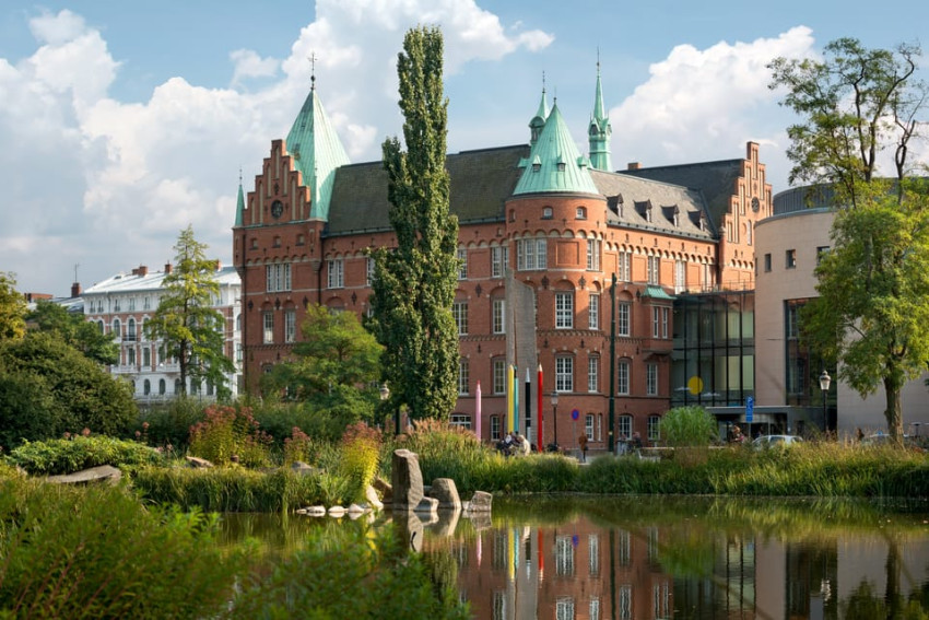 Walking Tour: Copenhagen: Vesterbro Beer & Neighborhood Tour