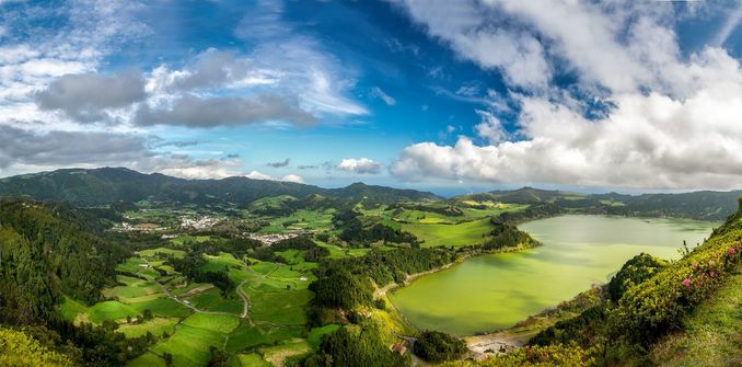 Van Tour: Furnas