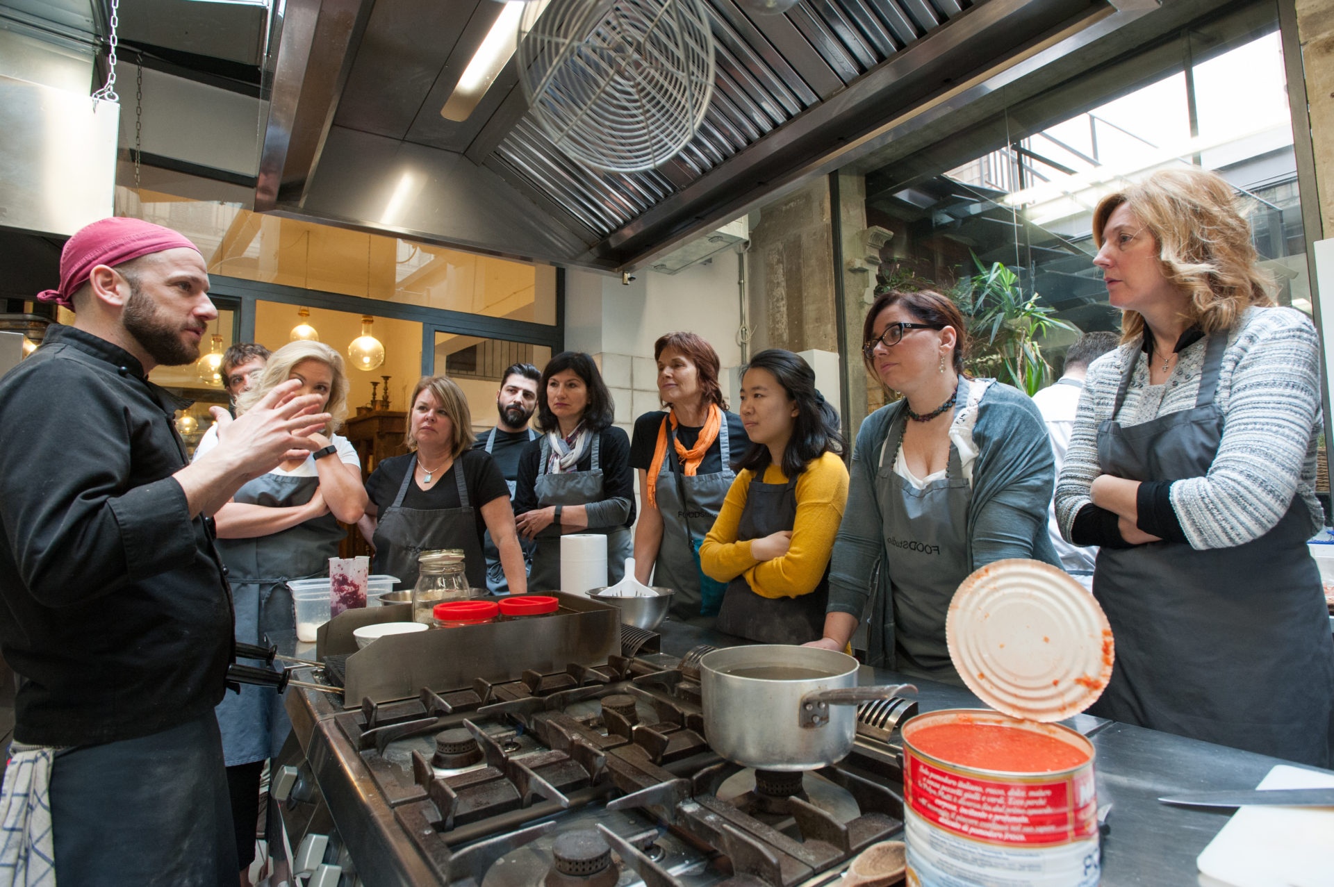 Food & Wine: Pizza & Gelato Making Class in Oltrarno